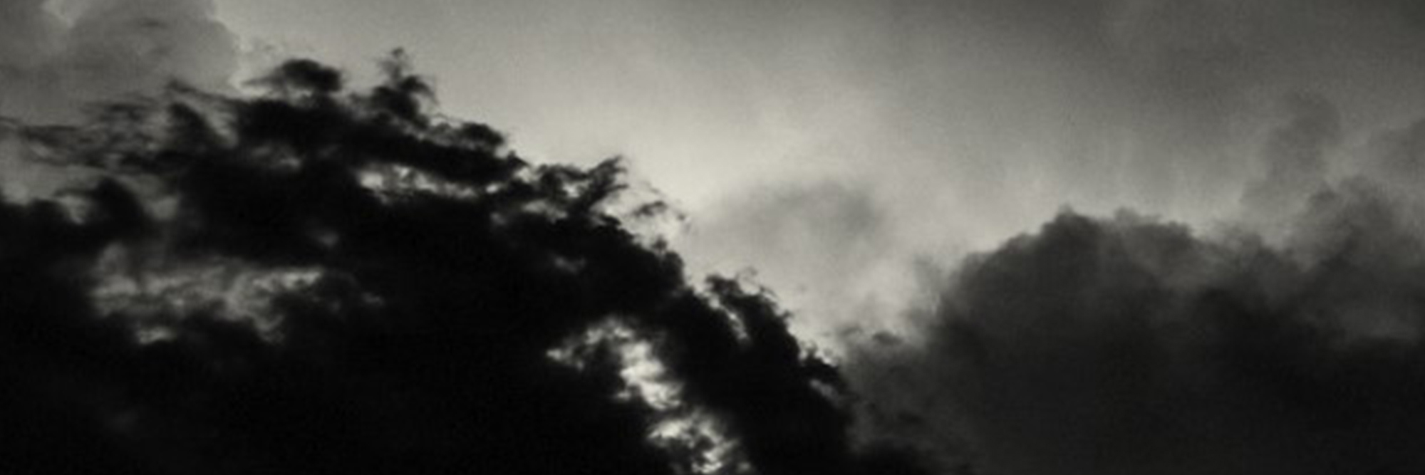 The view ahead above the storm Desktop Image