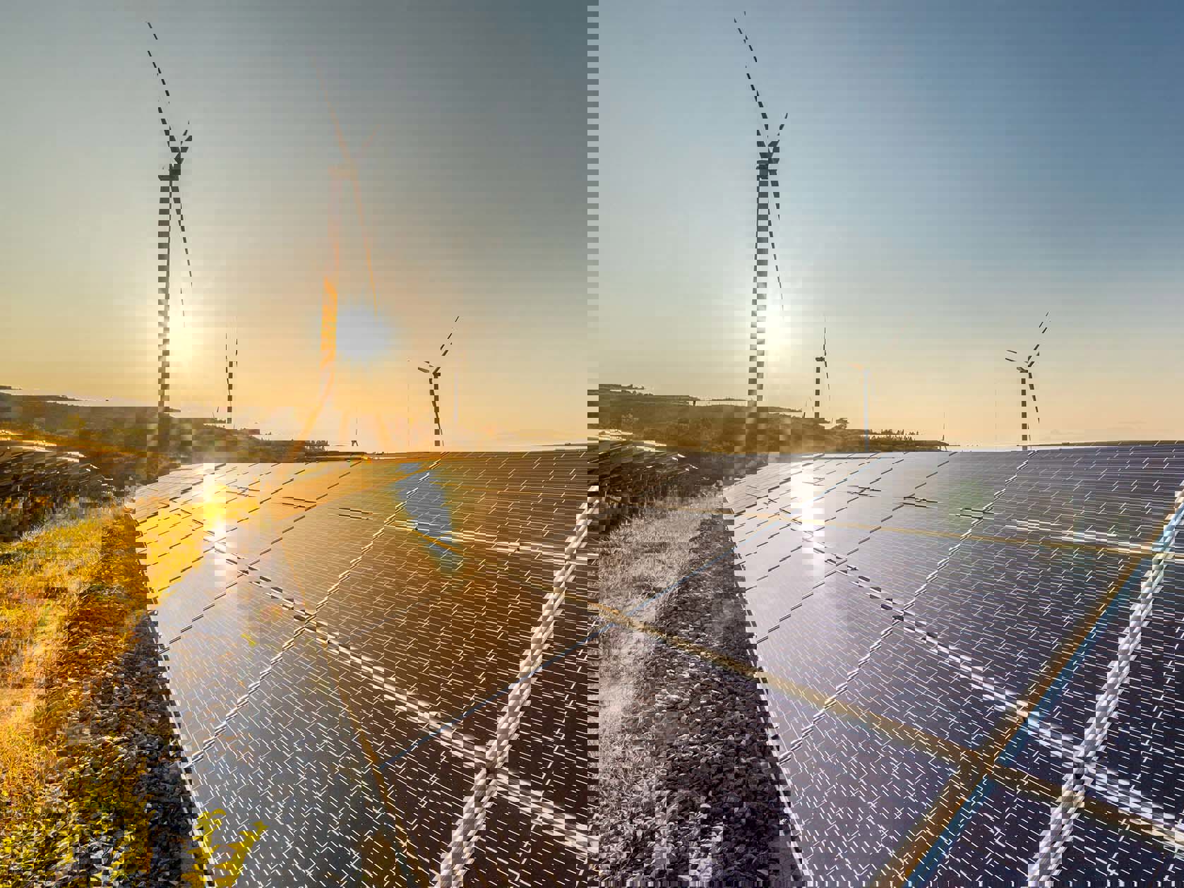 Decommissioning a renewables project Mobile Image